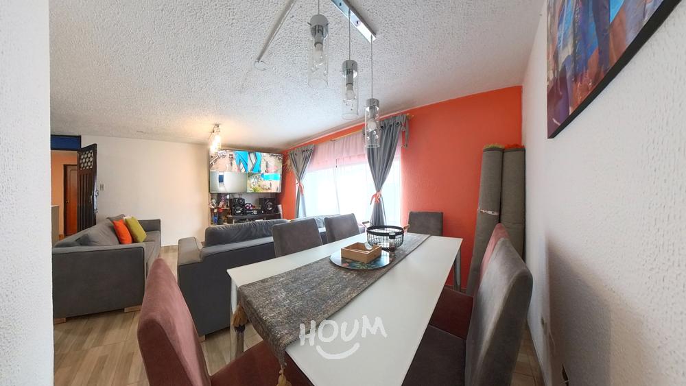 Casa de 6 alcobas en venta en Altos De Chozica, Bogotá, 256 m² · foto 2 de 10