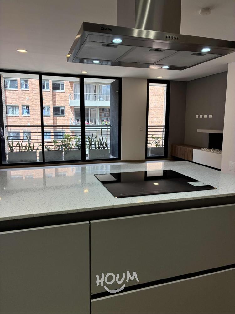 Apartamento de 3 alcobas en venta en Ciudad Salitre Oriental, Bogotá, 107 m² · foto 4 de 24