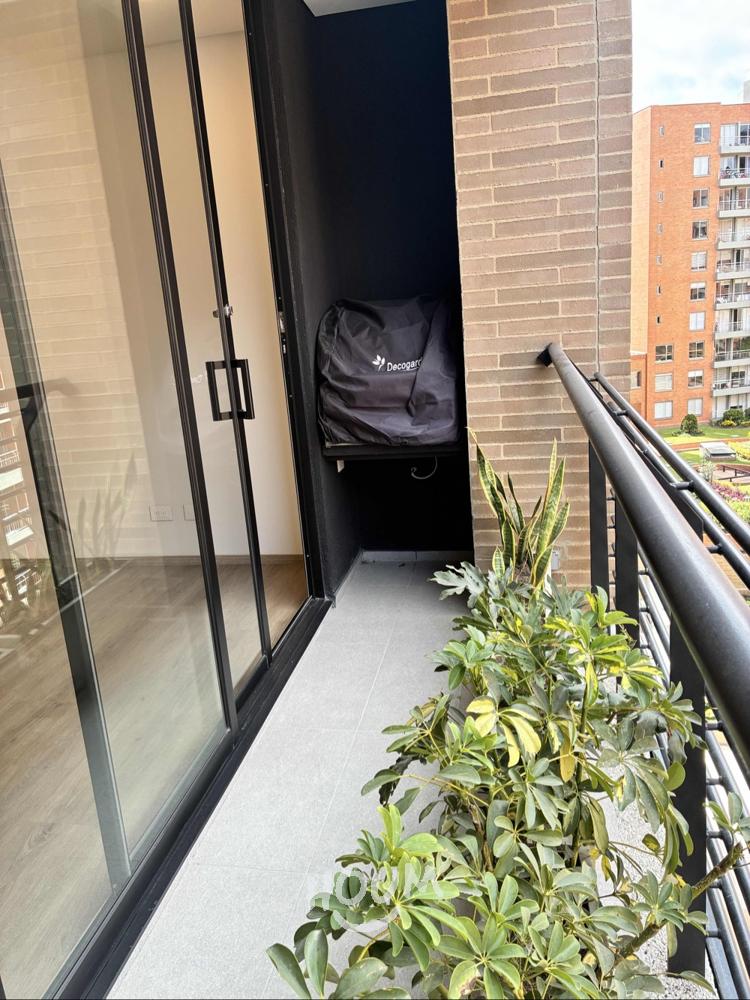 Apartamento de 3 alcobas en venta en Ciudad Salitre Oriental, Bogotá, 107 m² · foto 11 de 24
