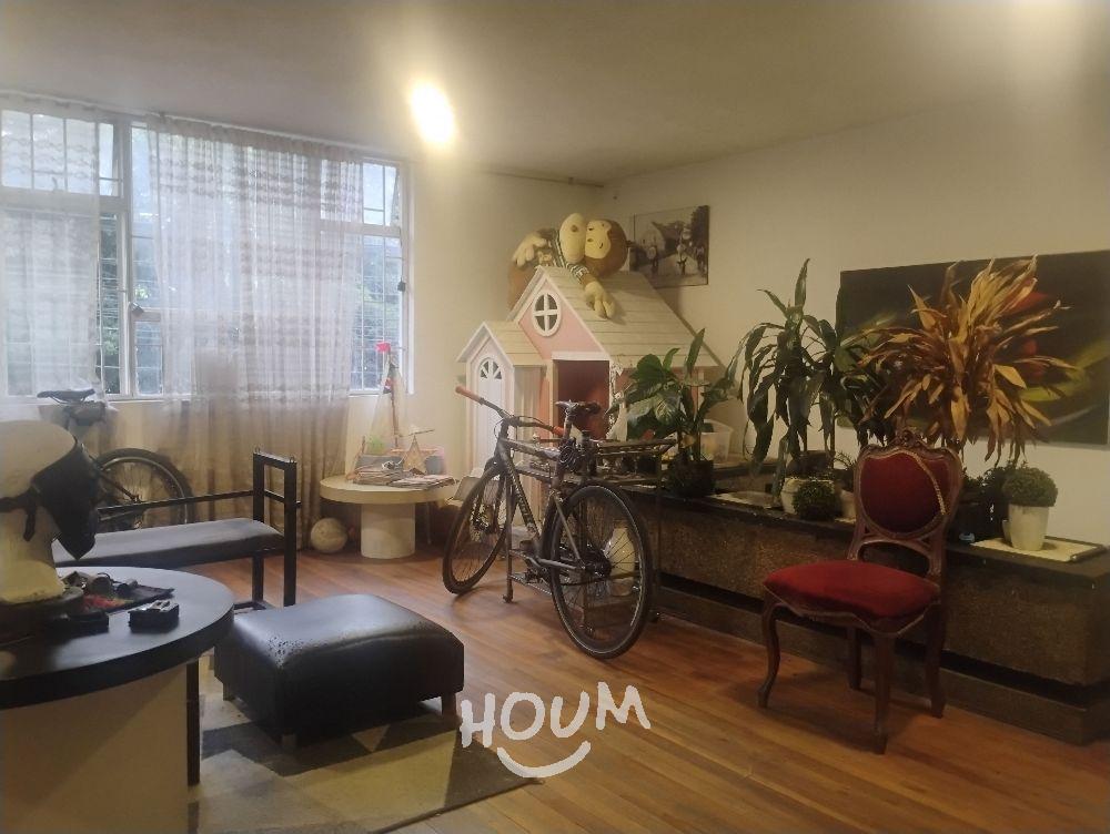 Casa en venta en Santa Sofía, Los Alcázares, Bogotá · foto 11 de 24