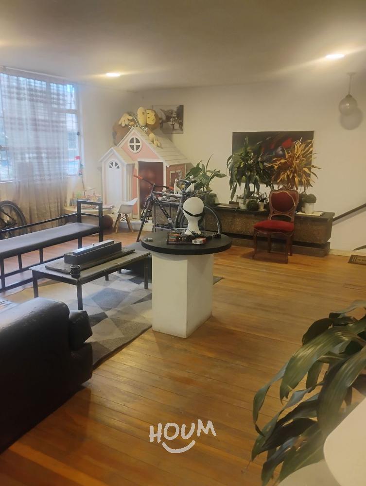 Casa en venta en Santa Sofía, Los Alcázares, Bogotá · foto 5 de 24