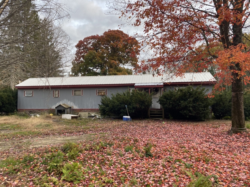 Whittemore St Hillsboro, New Hampshire 03244 Hillsboro NH 6018450877 SingleFamily Homes