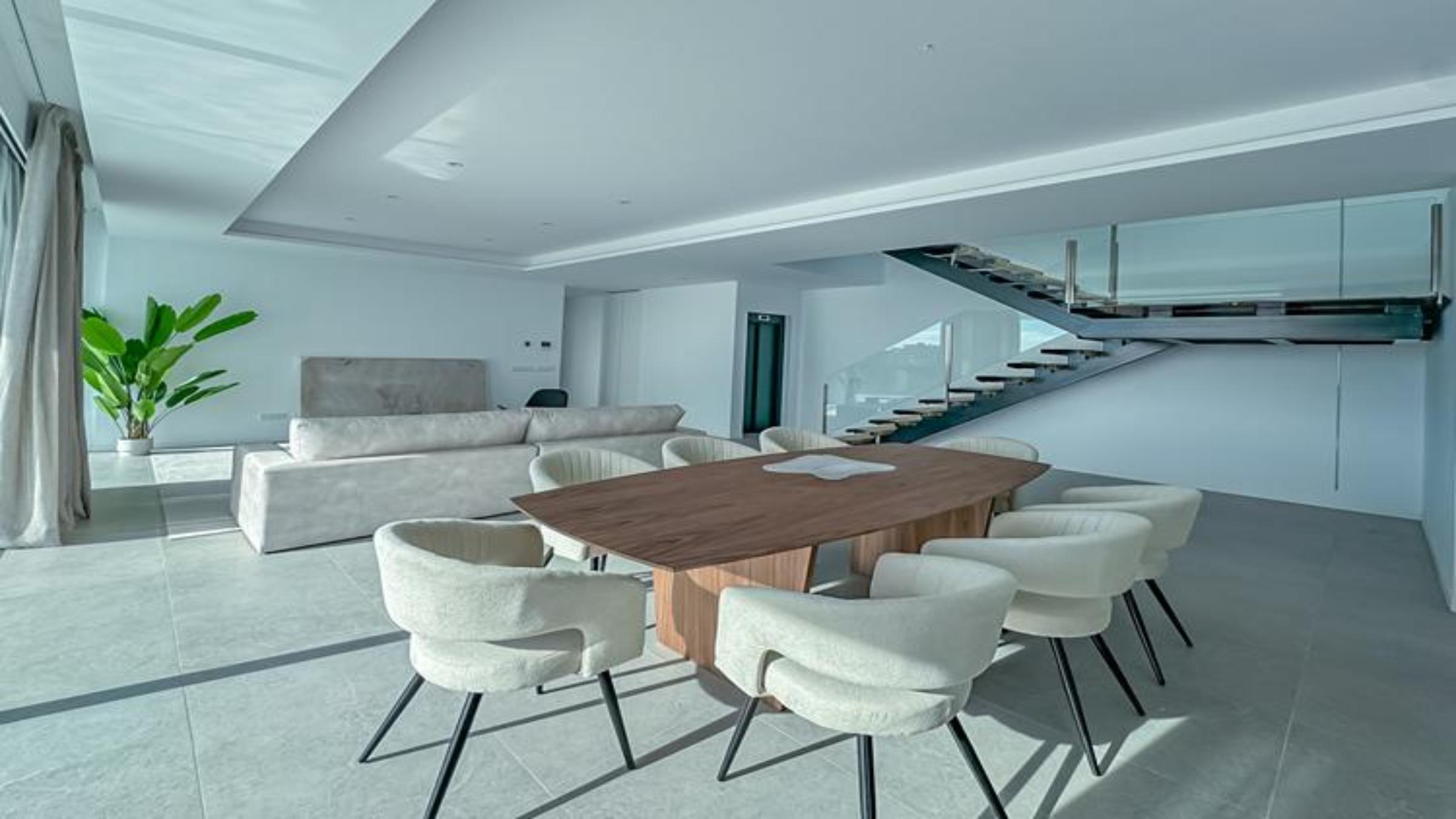 LlmL_muebles__6___newsize_2400by1350.jpg