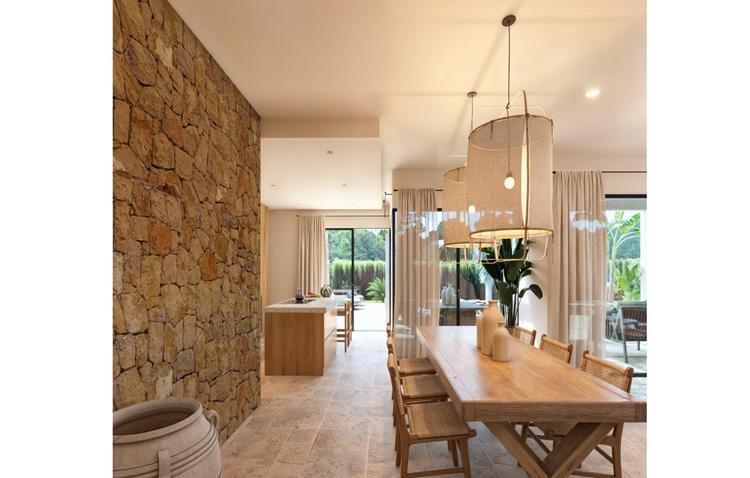 C_VISTA_INTERIOR_SALON_3CC_1web_750by_478.jpg