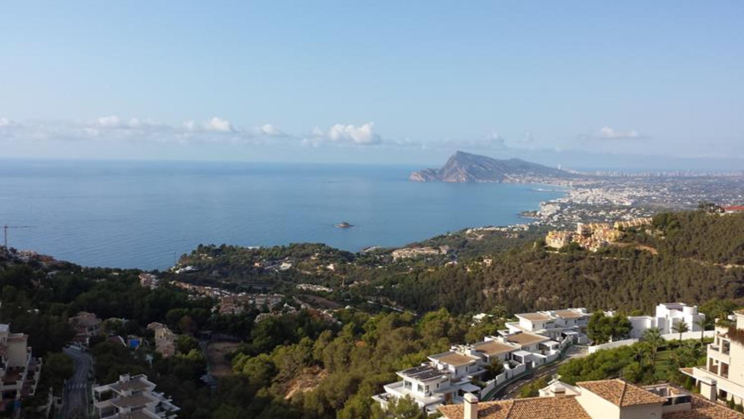 ZZ_altea_hiklls3_new_size_2400by_1350.jpg