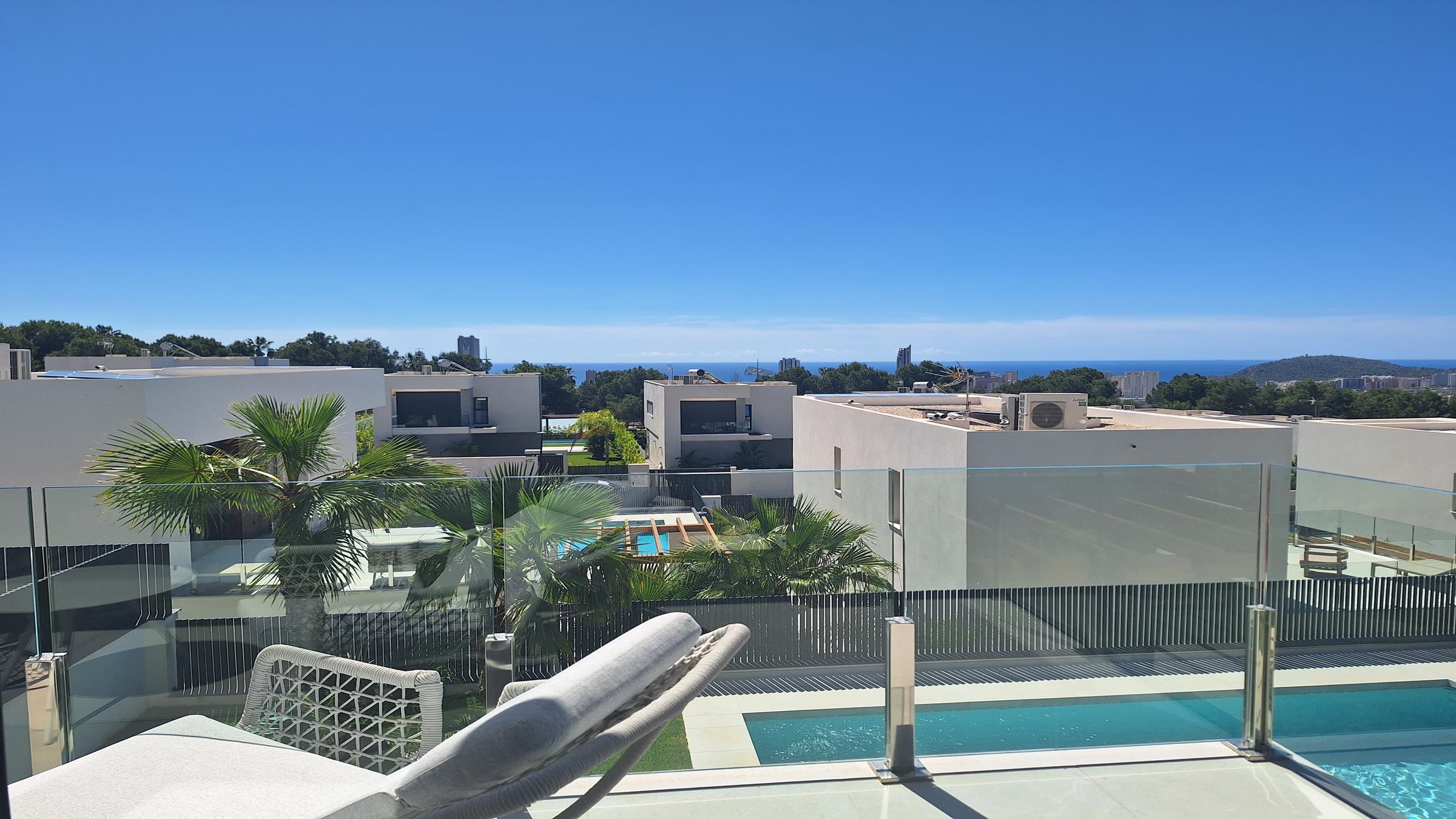 TERRAZA_2___TERRACE_2newsize_2400by1350.jpg