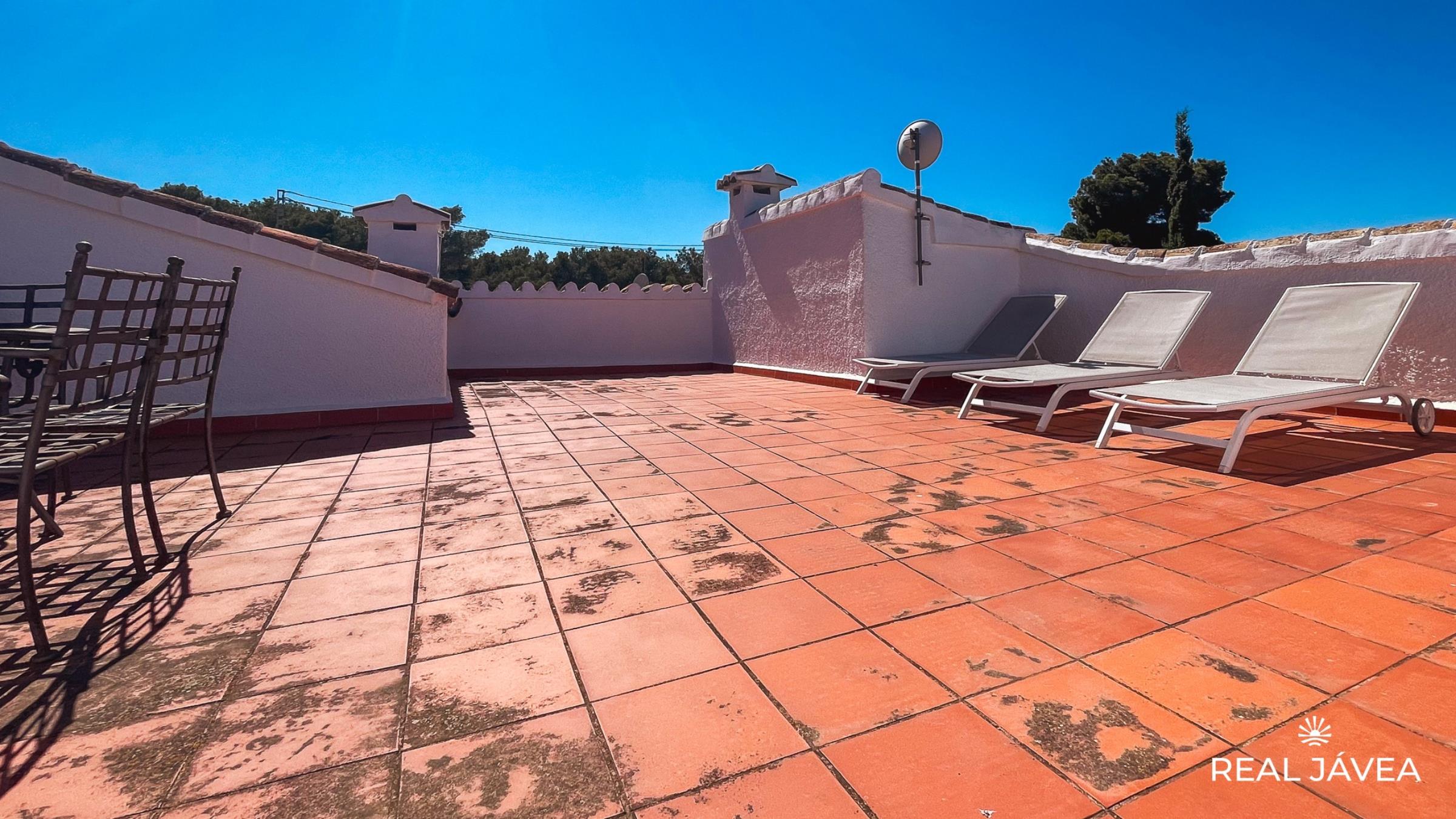 roof_terracenewsize_2400by1350.jpg