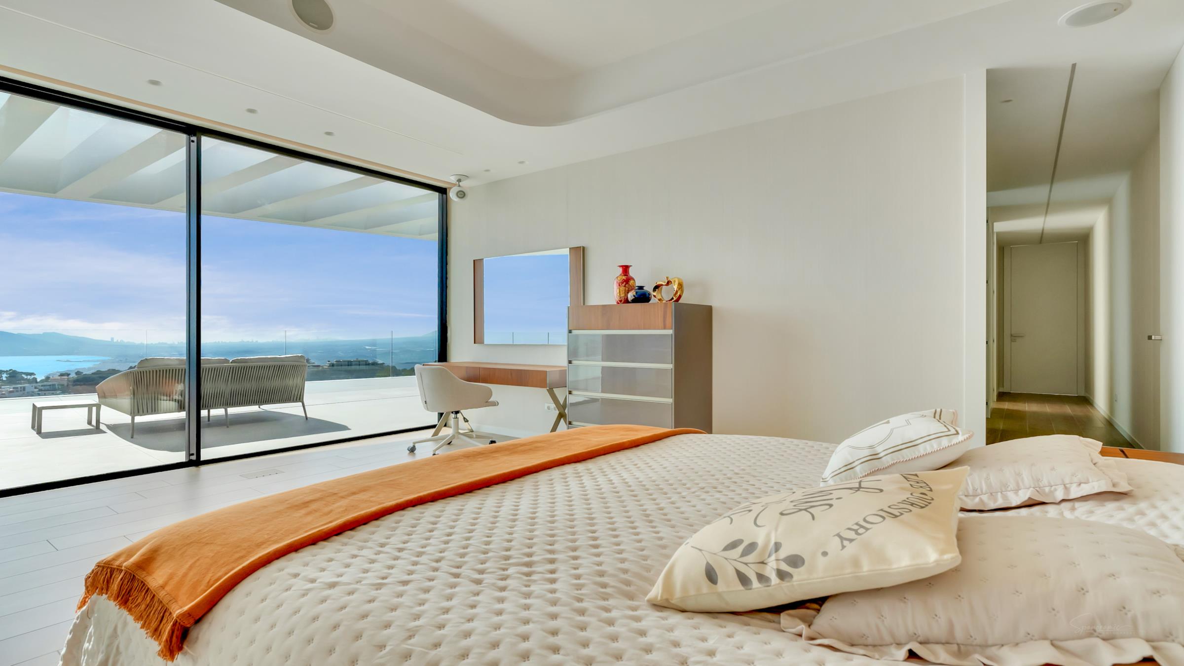 Spanoramic_Photography_020newsize_2400by1350.jpg