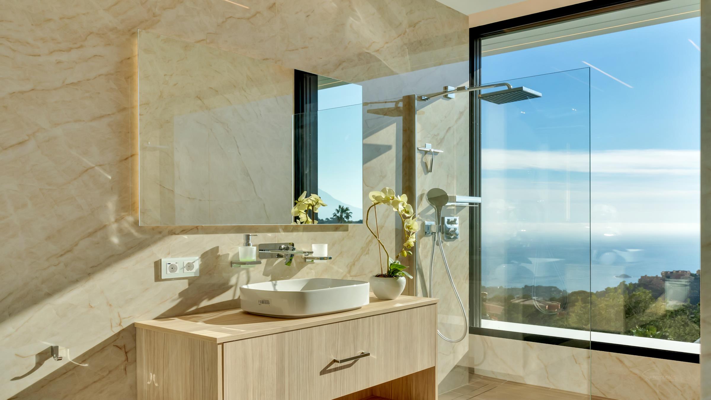 Spanoramic_Photography_064newsize_2400by1350.jpg