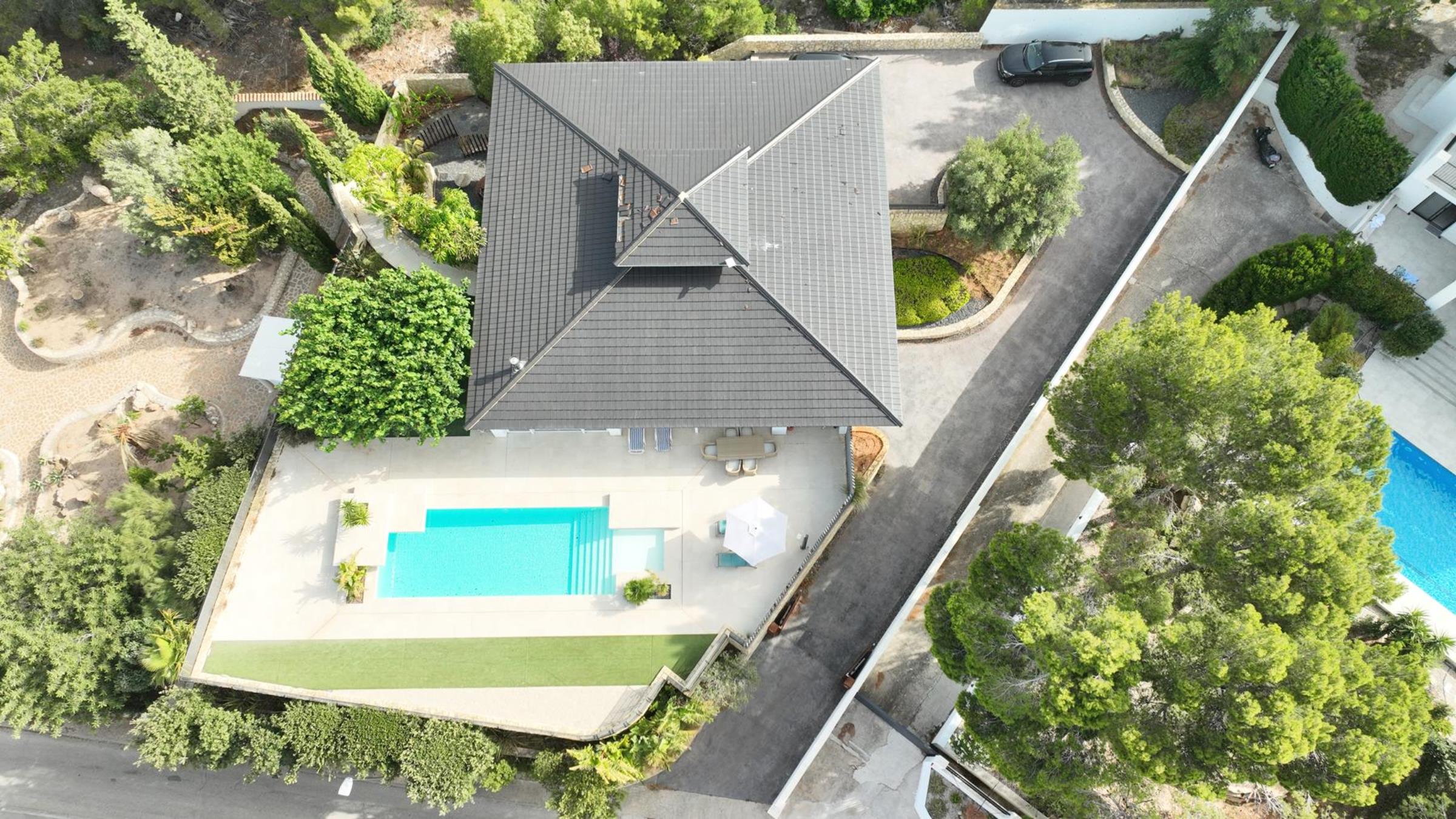 U1_DJI_0430_1800x1350newsize_2400by1350.jpg