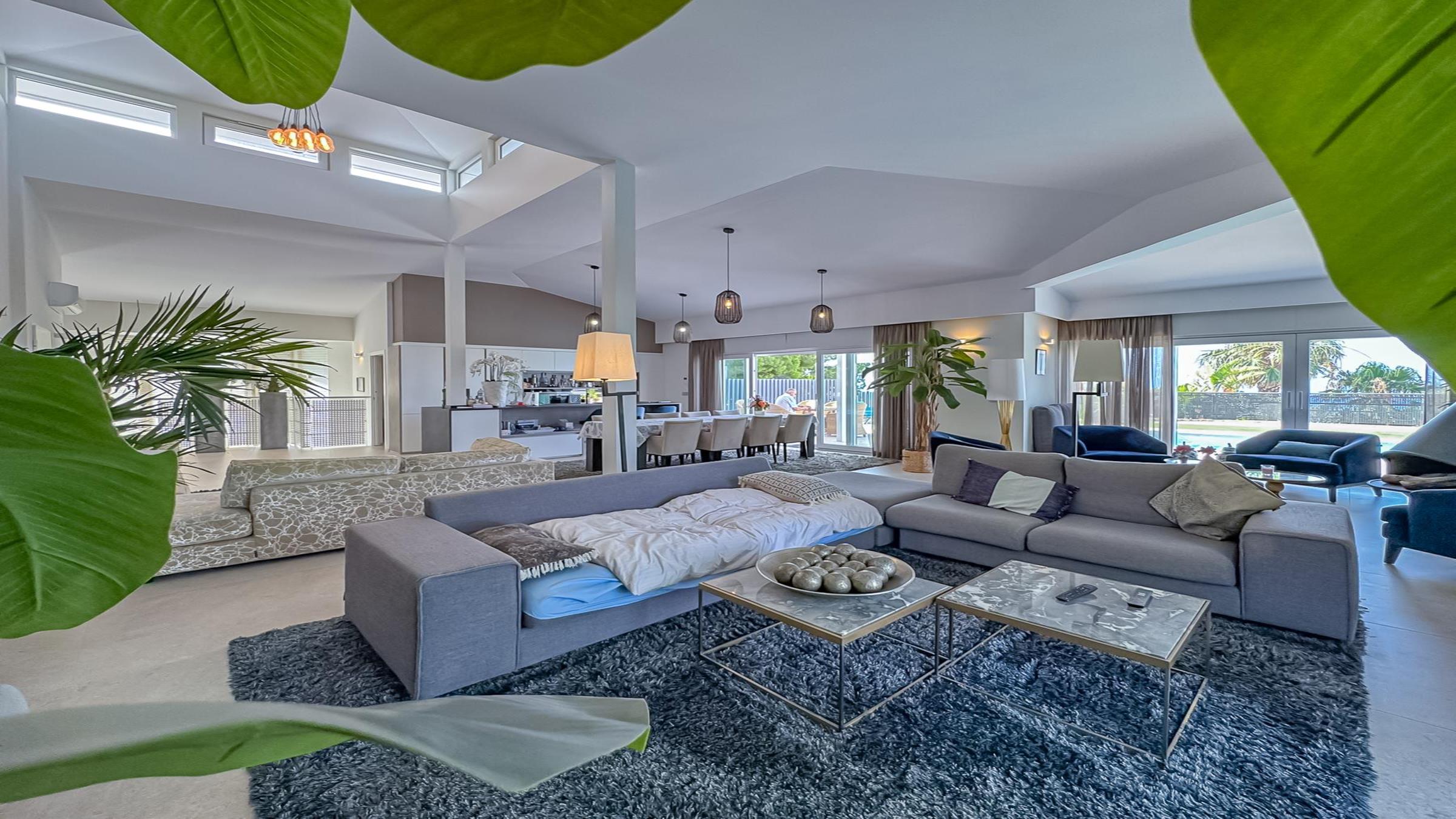 G_nardia_Villa_Pool__33__1800x1350newsize_2400by1350.jpg