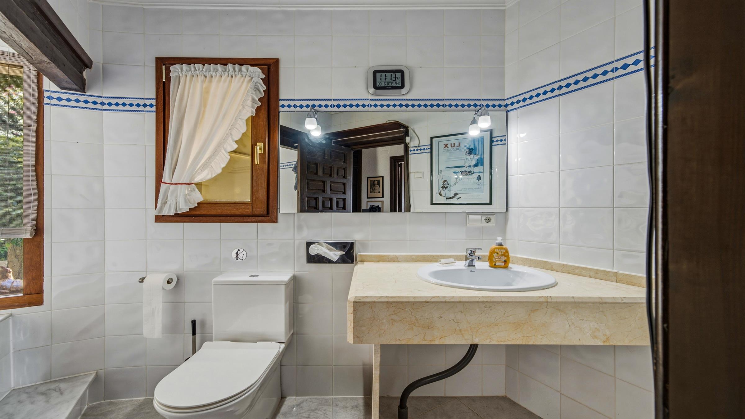 nardia_Javea_villa_47newsize_2400by1350.jpg
