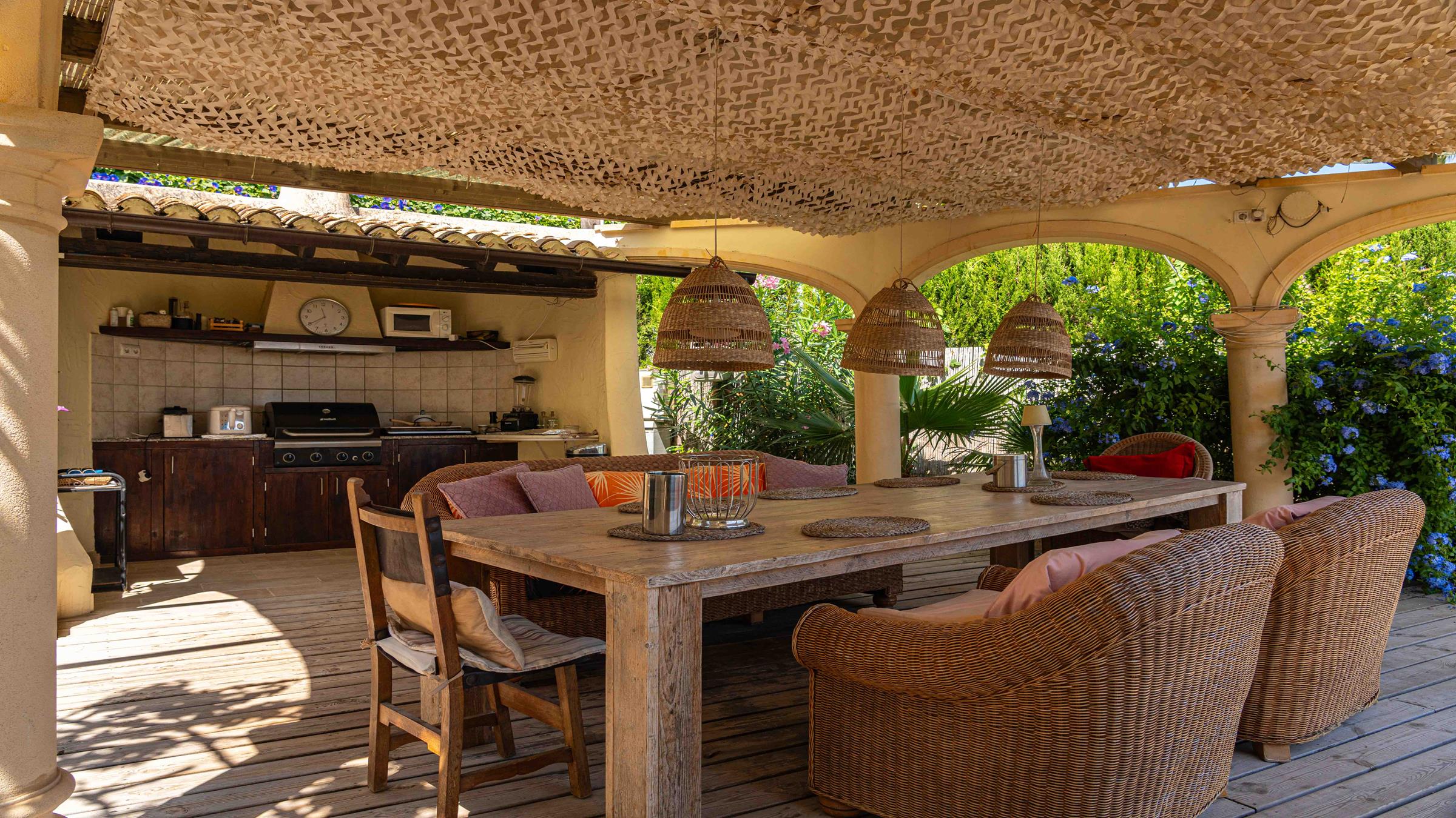 nardia_Javea_villa_19newsize_2400by1350.jpg