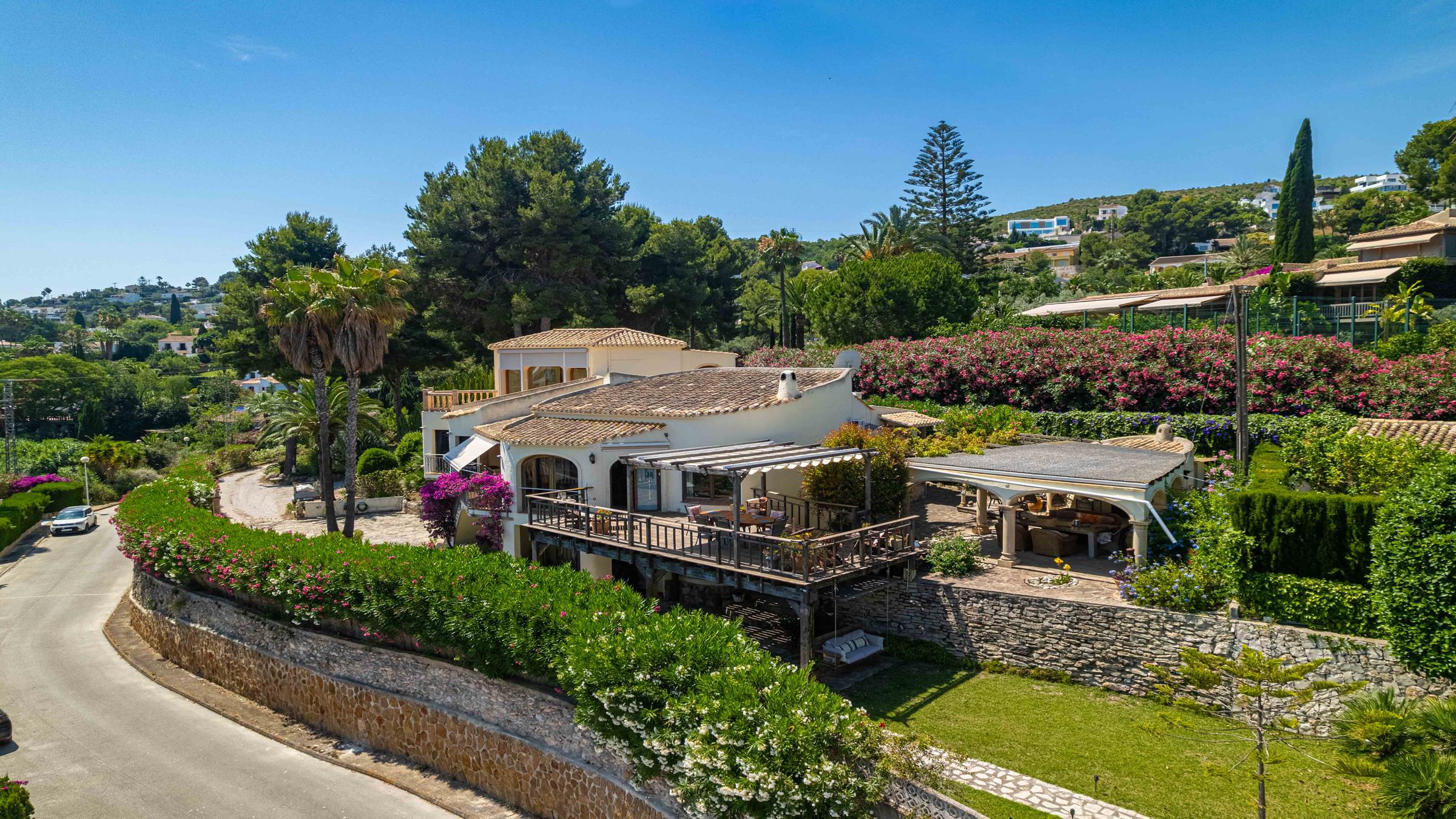 Z11_nardia_Javea_villa_3_1_newsize_2400by1350.jpg