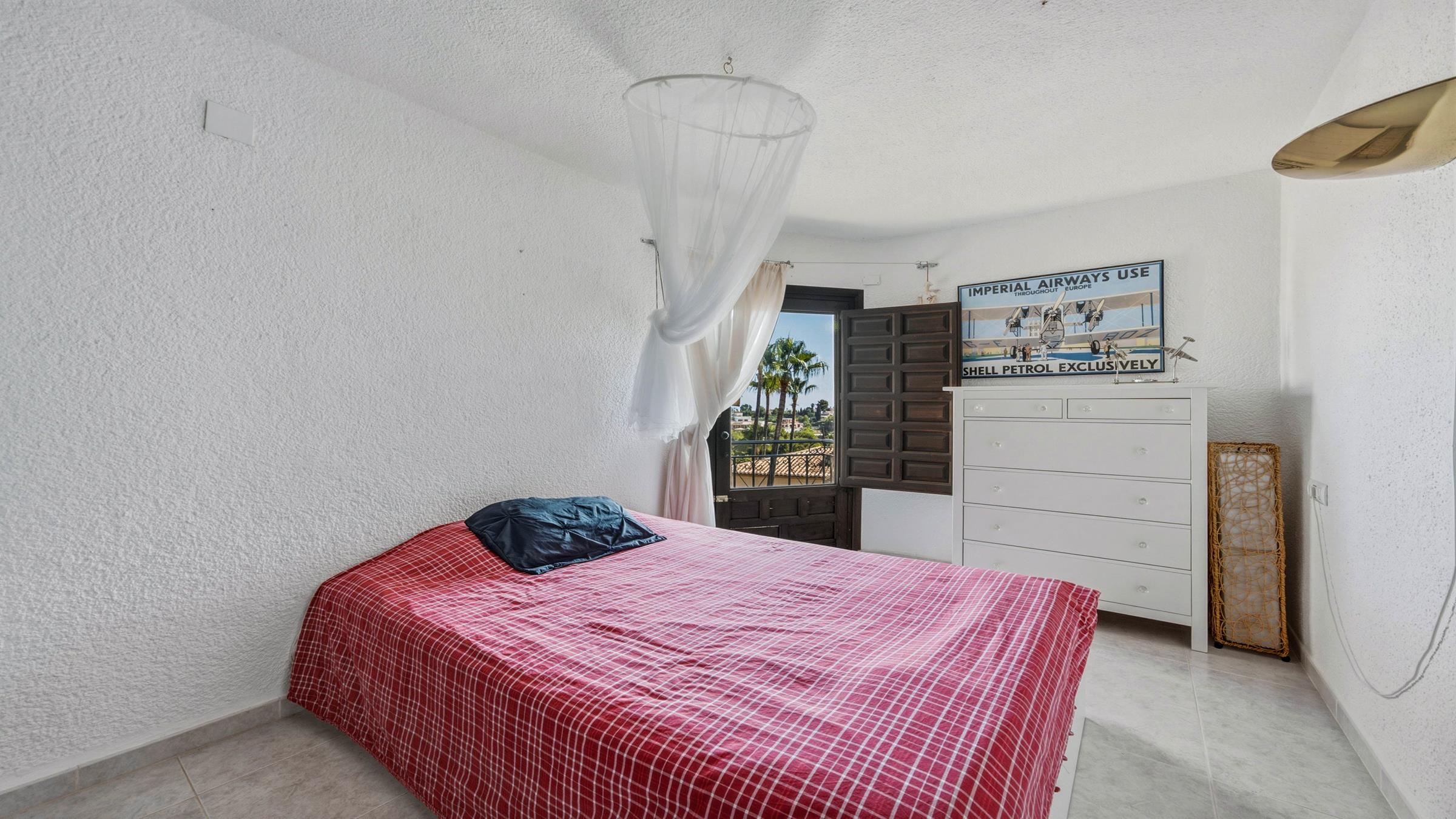 nardia_Javea_villa_46newsize_2400by1350.jpg