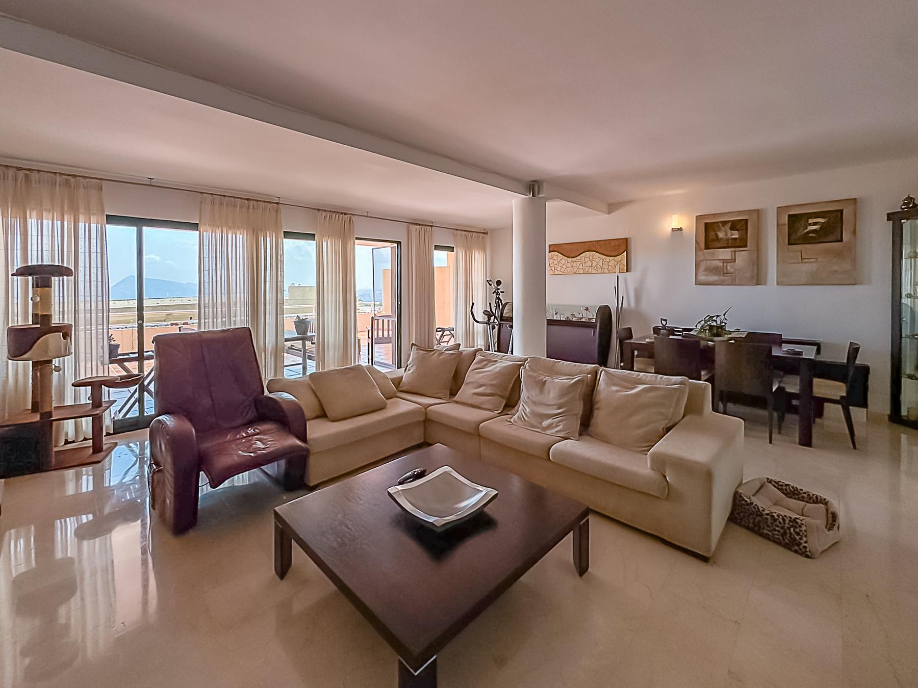 nardia_big_terras_Altea__6__1800x1350.jpg