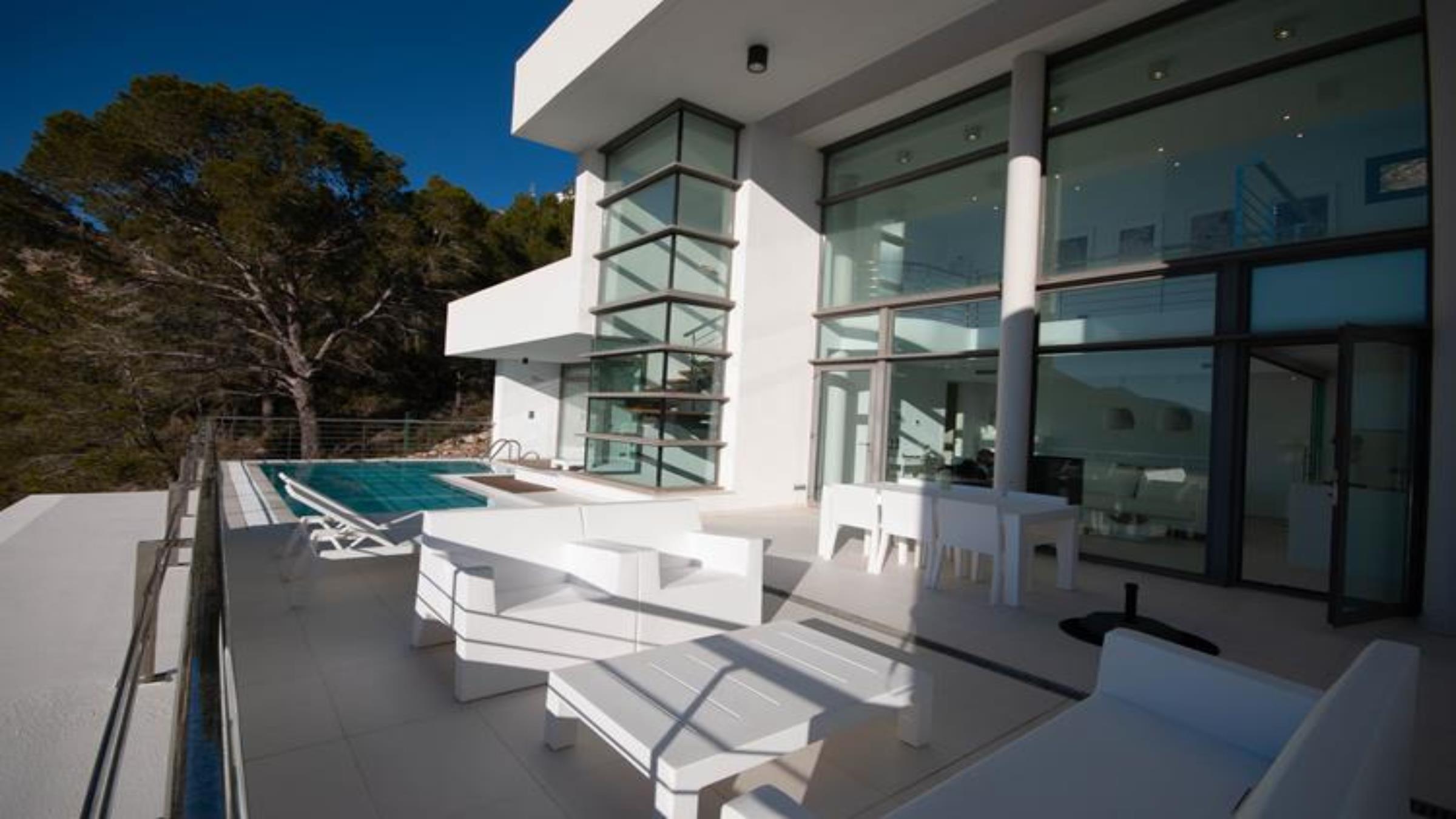 Villa_Luxury_seaview_nardia__15___newsize_2400by1350.jpg