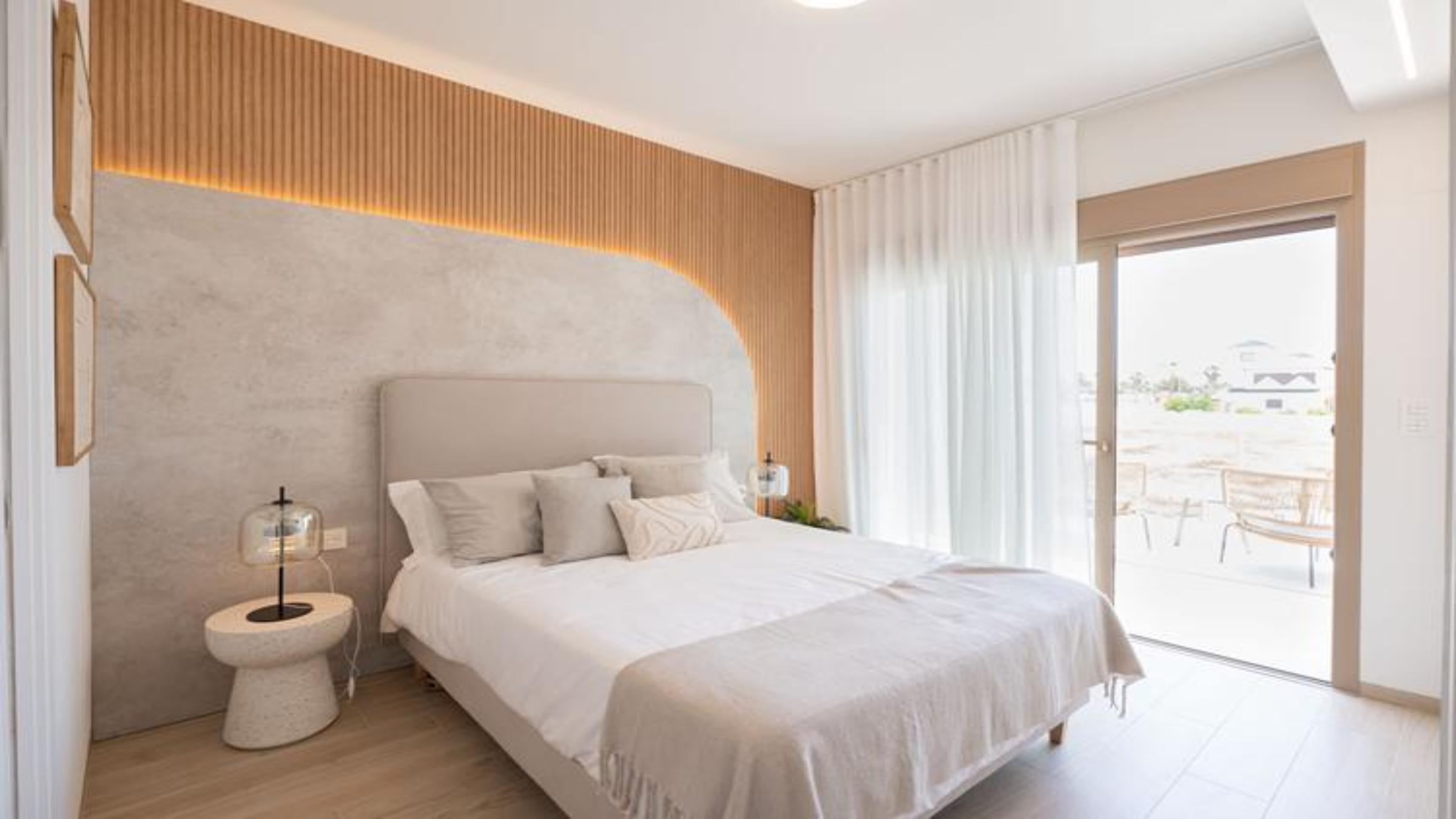 LEAbeach_VI___Show_House__IV__19_web_750by_478newsize_2400by1350.jpg