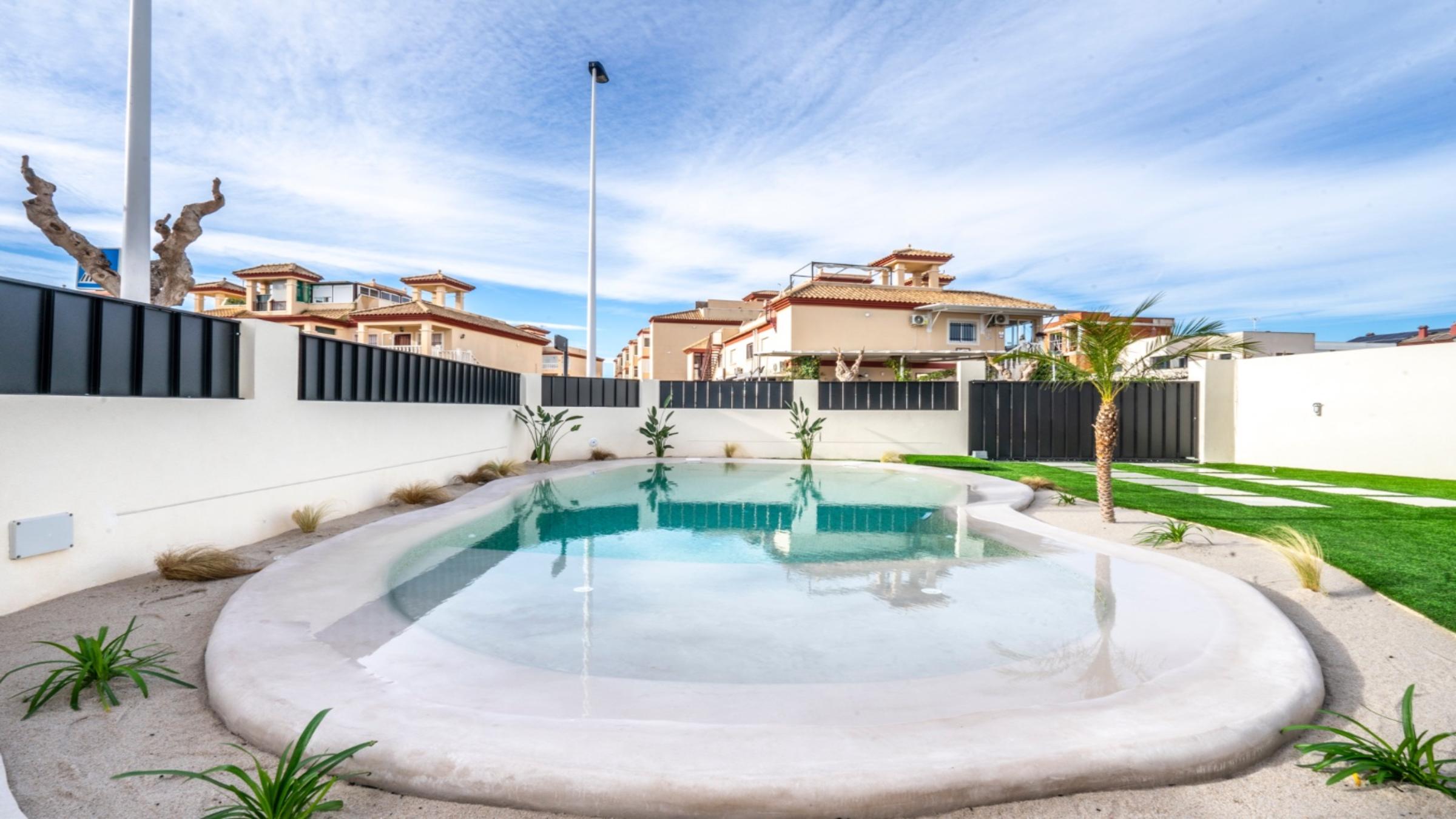 Serendipia_Beach_Villa_16newsize_2400by1350.jpg