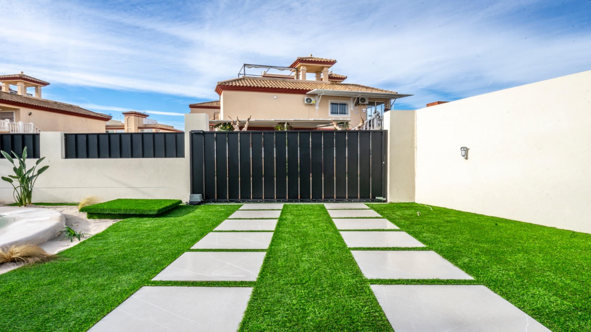 Z_Serendipia_Beach_Villa_14newsize_2400by1350.jpg
