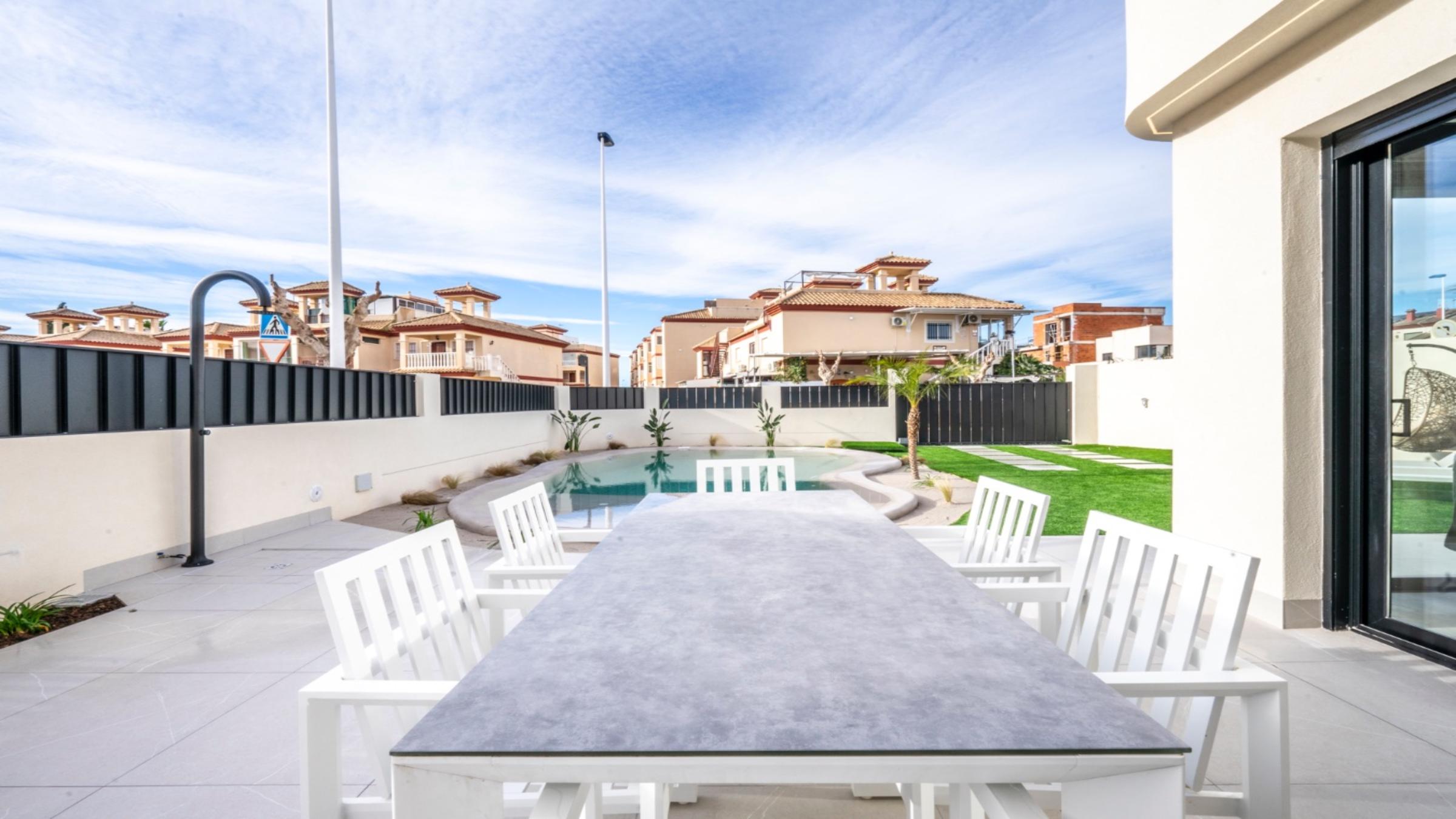 Serendipia_Beach_Villa_19newsize_2400by1350.jpg