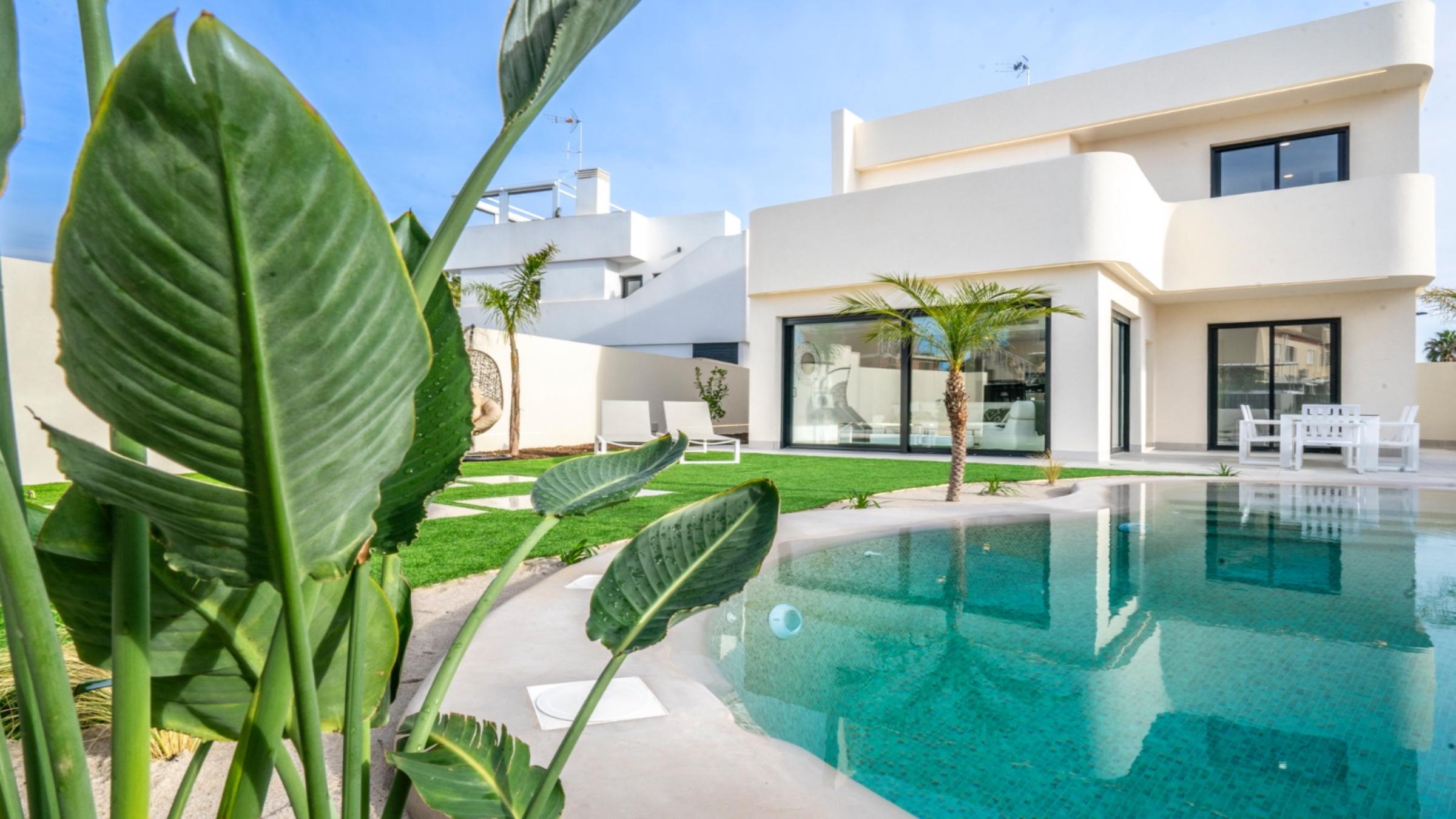 Z_Serendipia_Beach_Villa_12newsize_2400by1350.jpg