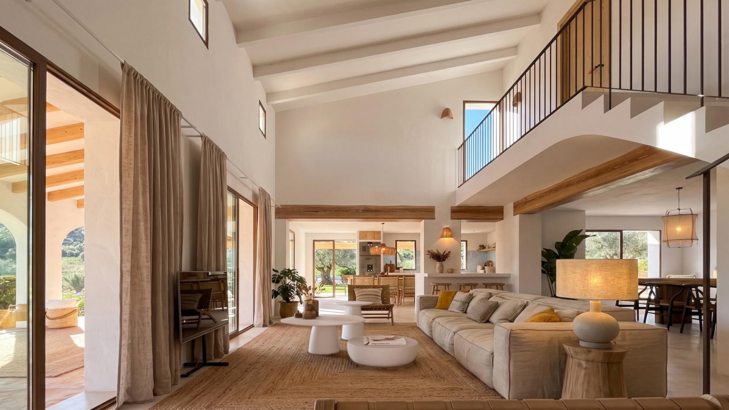 VISTAINTERIORSALNCnew_size_2400by_1350.jpg