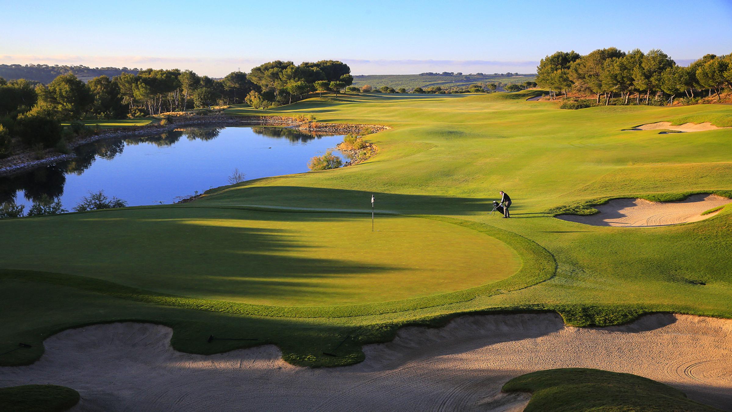 II_LasColinasGolf&CountryClub_13_new_size_2400by_1350.jpg