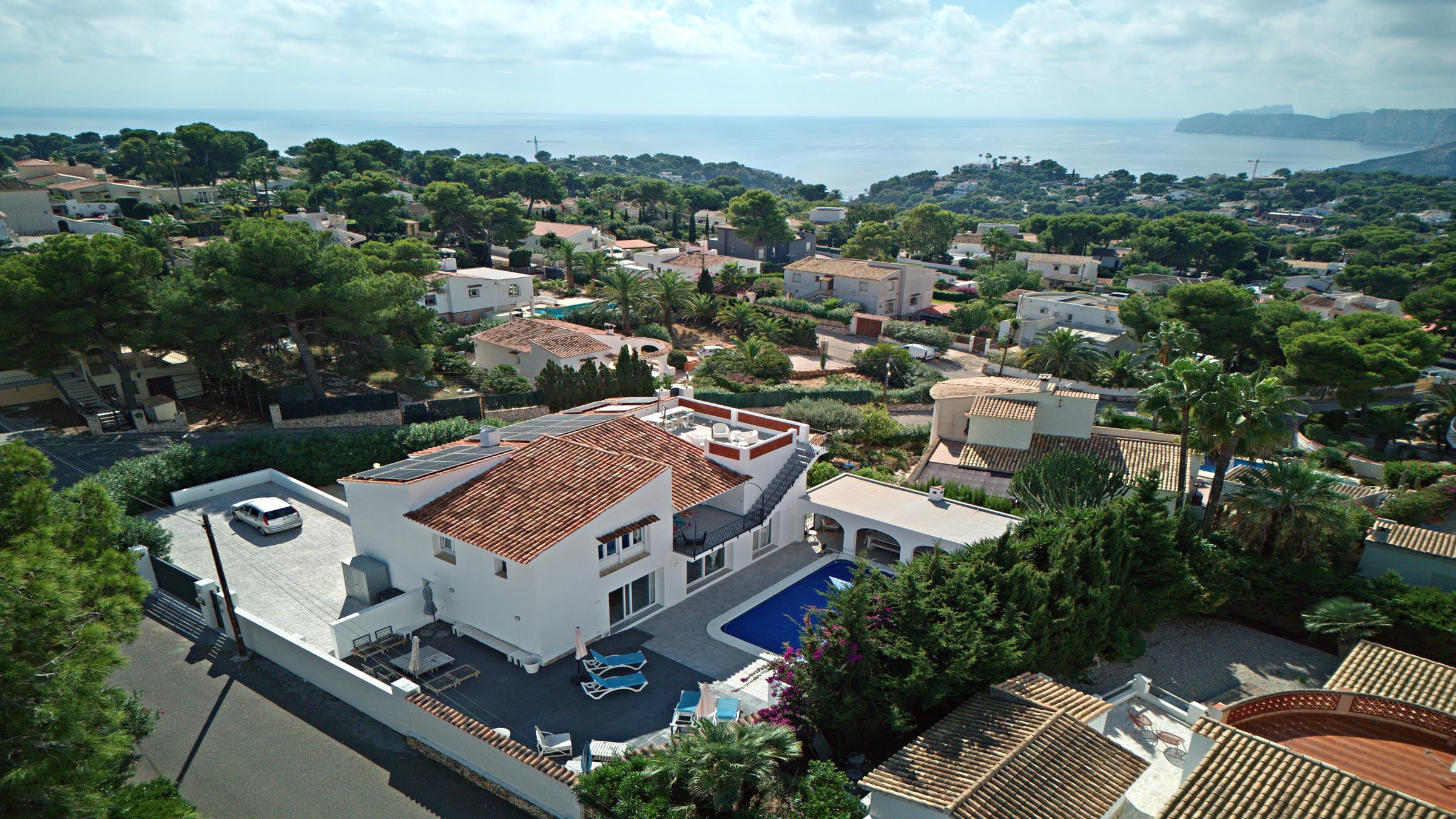 A_RJ_BlackCat_drone_20261013141537newsize_2400by1350.jpg