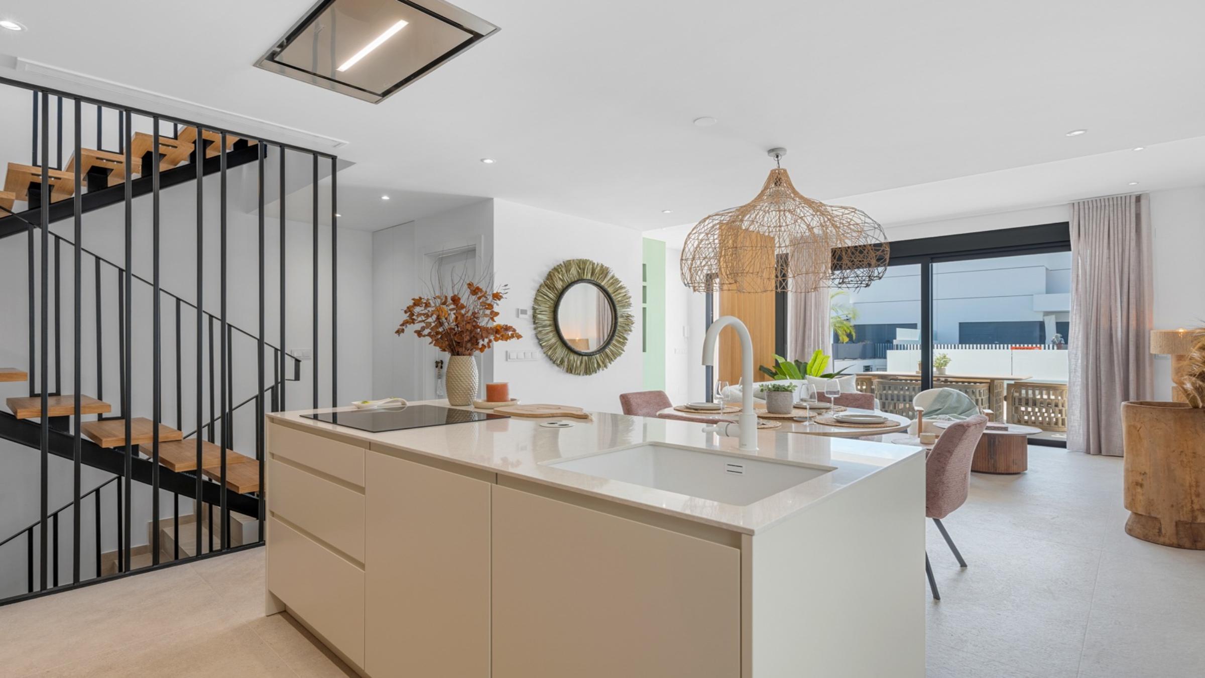 L__5___Paris_VIII___Kitchen_3new_size_2400by_1350.jpg