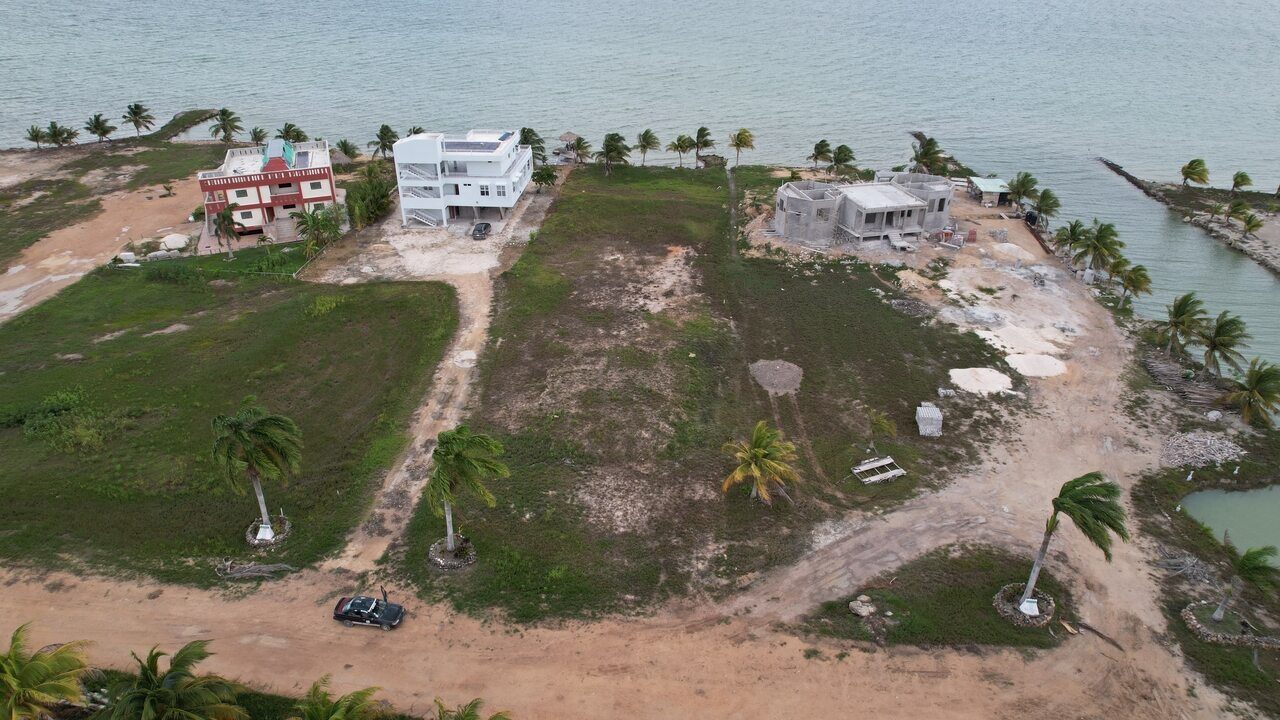 Image from belizerealestate.bz