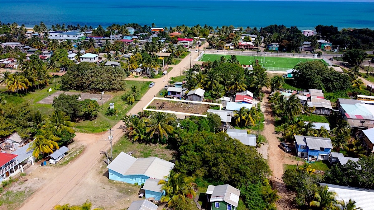 Image from belizerealestate.bz