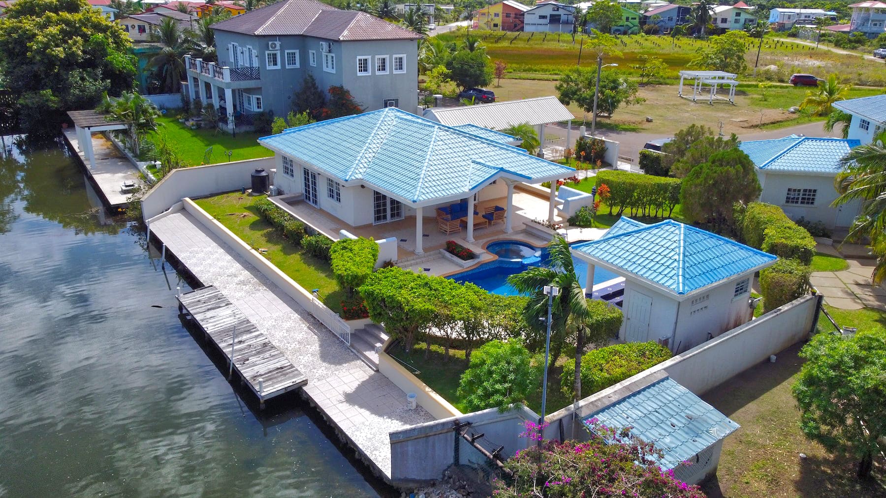 Image from belizerealestate.bz