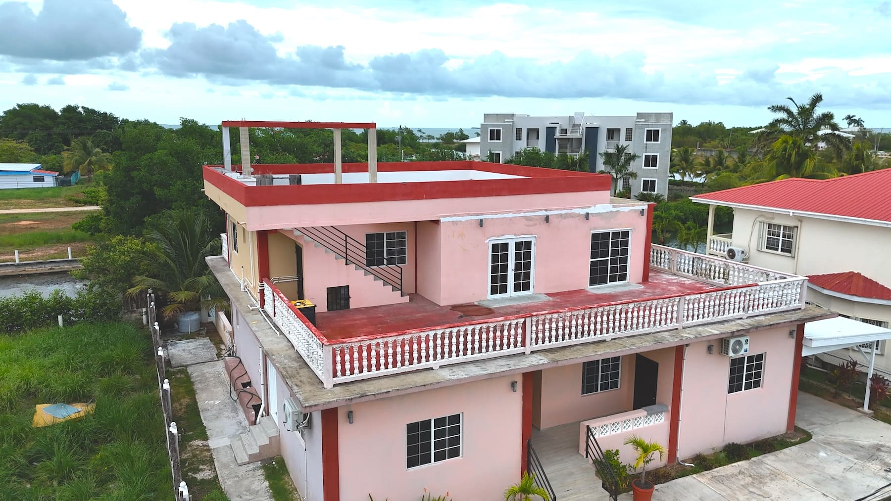 Image from belizerealestate.bz