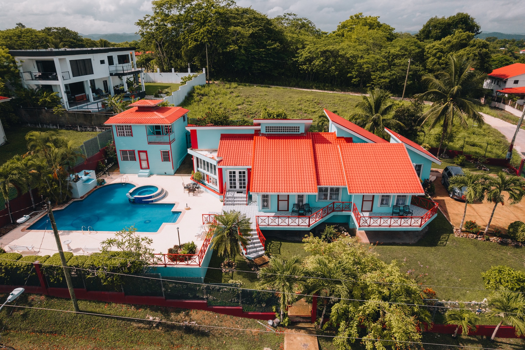 Image from belizerealestate.bz