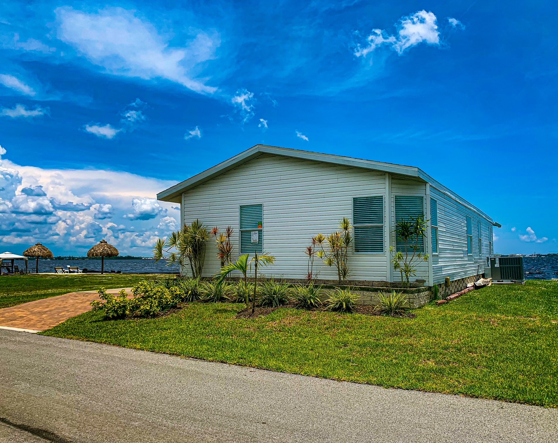 For Sale 4466 Manatee Loop, Punta Gorda, FL 33980 2 Beds / 2 Full