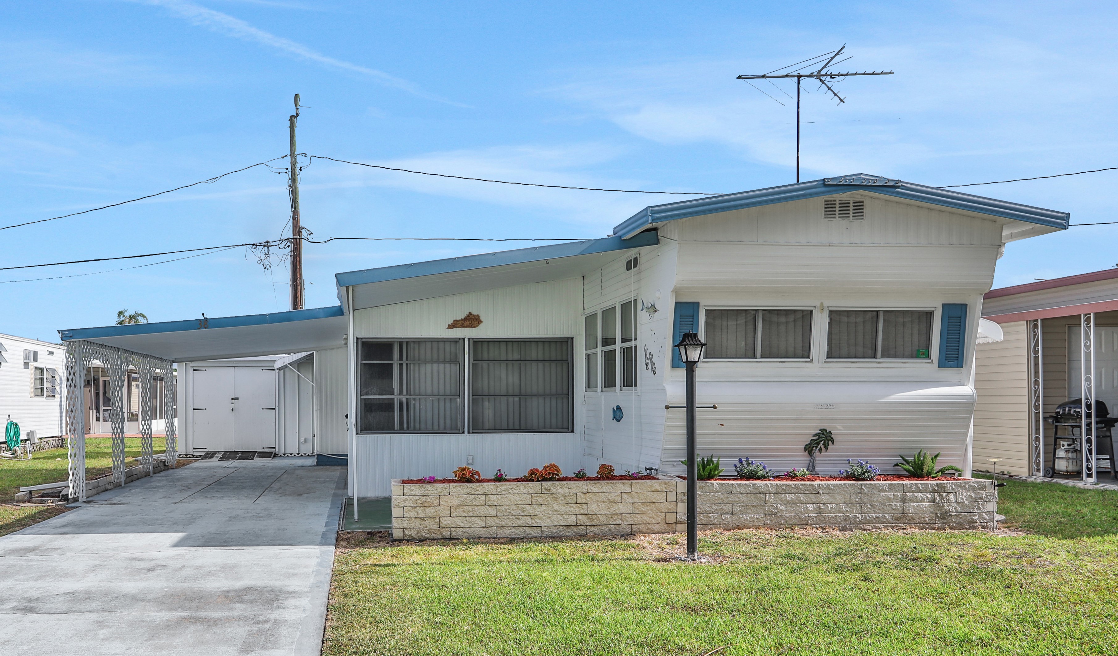 38 Imperial, Palmetto, FL 34221 SOLD LISTING MLS 11177996