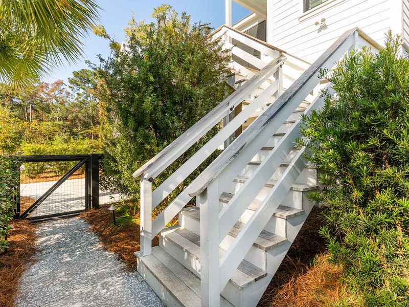 8072 Jack Island Drive