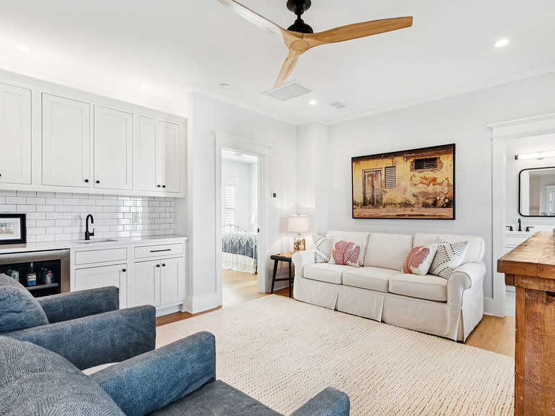 8072 Jack Island Drive