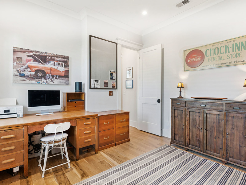 8072 Jack Island Drive