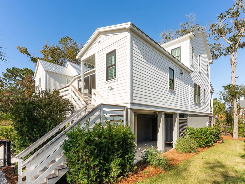 8072 Jack Island Drive