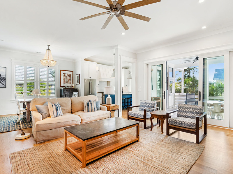 8072 Jack Island Drive