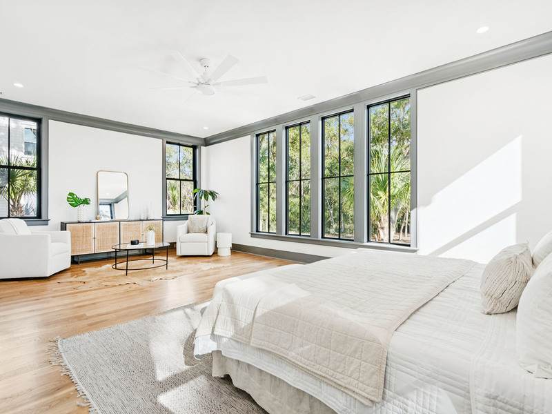 8258 Jack Island Drive