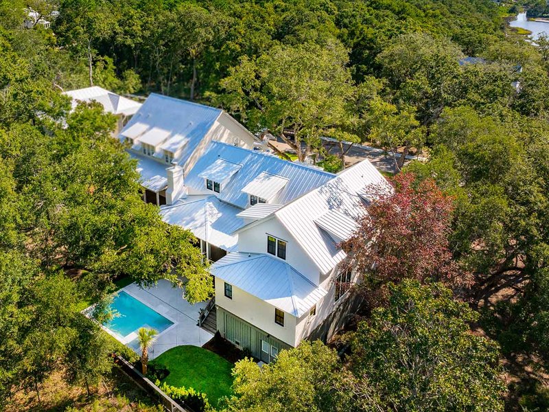 8258 Jack Island Drive