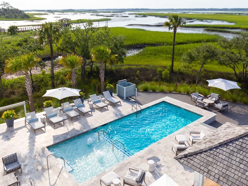 5998 HONEY HOLE HAVEN