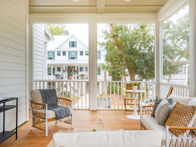 7059 Sounding Lane