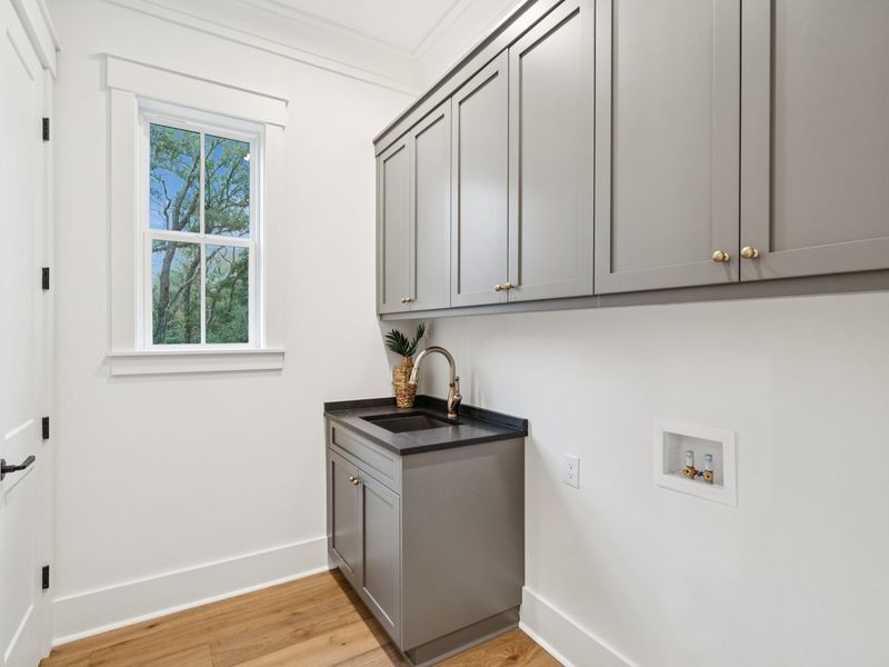 7059 Sounding Lane