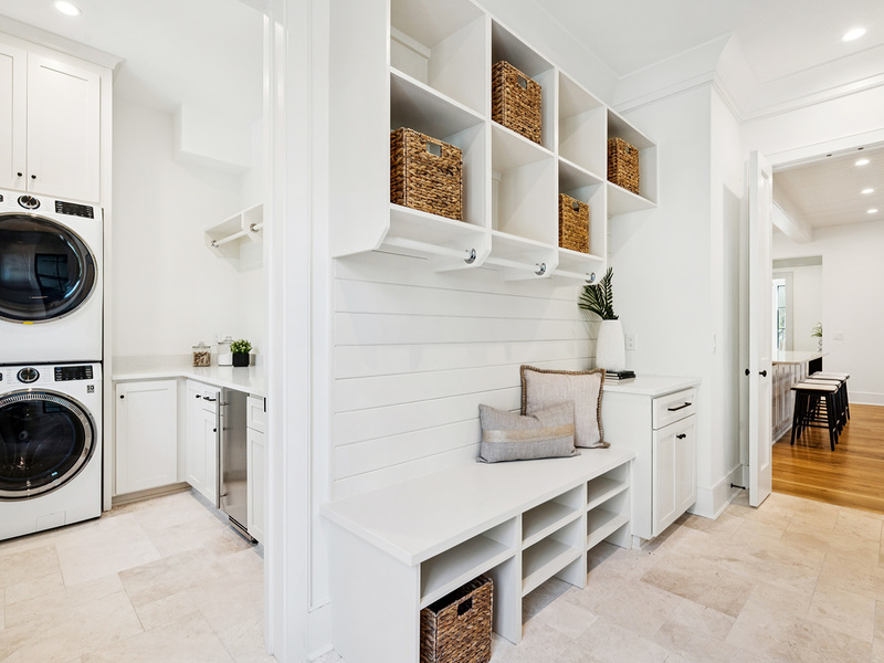 8187 Jack Island Drive