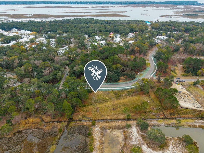 8127 Jack Island Drive