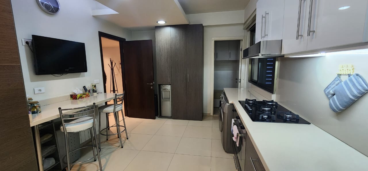 Luxurious Spacious Unfurnished Apartment For Sale With Great View in Mar Takla JSK Real Estate